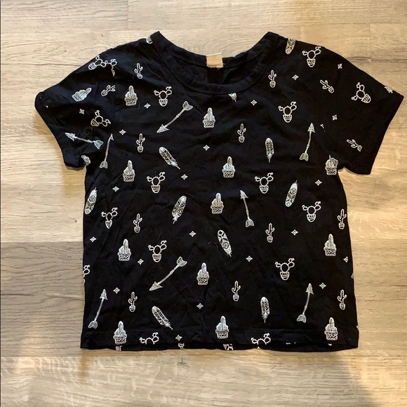 Cactus and arrow black crop top - Picture 1 of 3